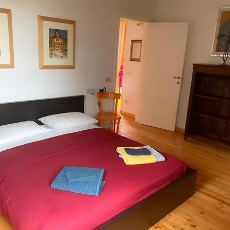 Montsegur Oda ve Kahvaltı Senigallia